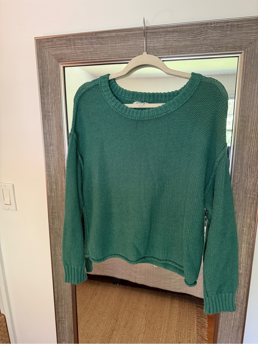 American Eagle Green Women's Crewneck Knit Sweater